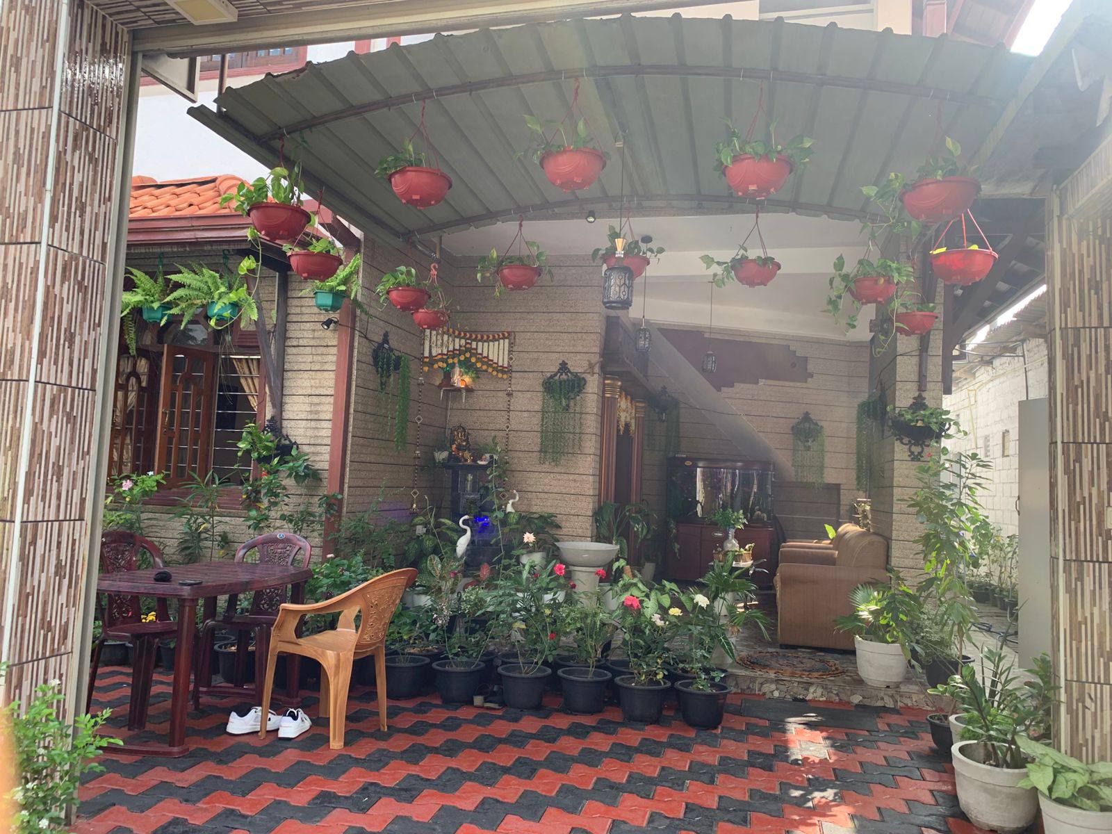 Accommodation available for girls near Havelock city mall -  in , 