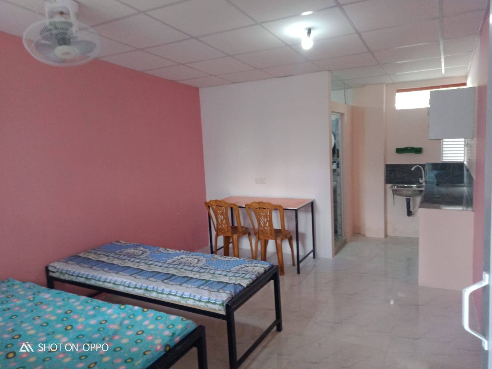 Rooms for girls in pepiliyana  -  in , 