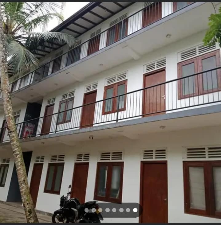 Homagama, Galavilawaththa single rooms to let for male working professionals and students. -  in , 