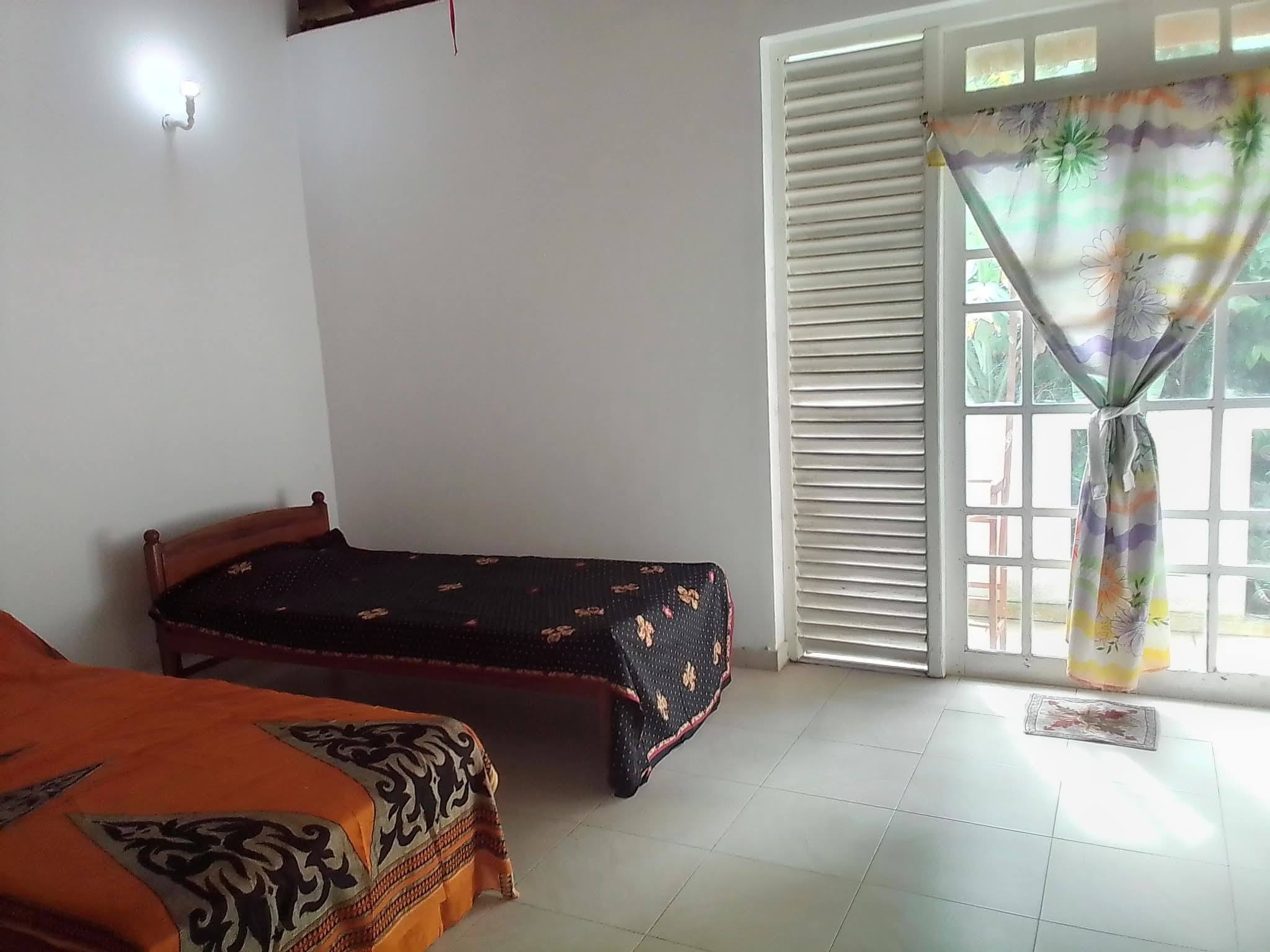 Upper floor unit for rent in Malabe -  in , 