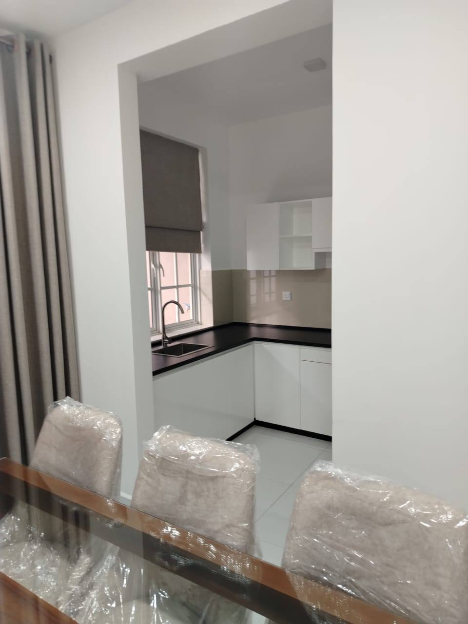 Palace in Gampaha Apartment for rent -  in , 