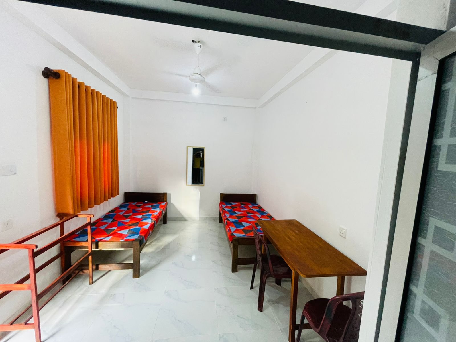 මාලබේ නගරයේ පිරිමි සිසුන් සඳහා වටිනා බෝඩිම් කාමරයක් කුලියට! -  in , 