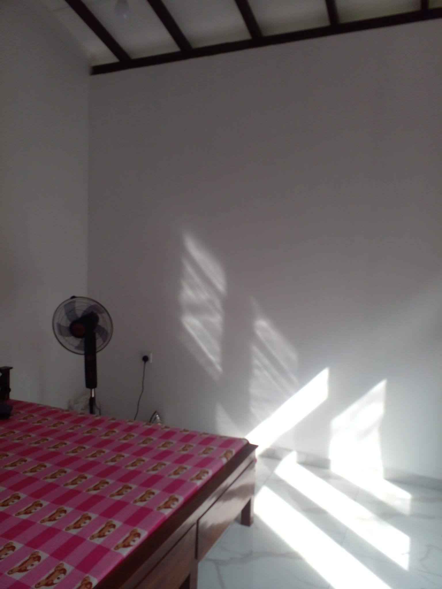 කඩවත  ගැහැනු ලමුන් සදහා බෝඩිං කාමර ඇත -  in , 