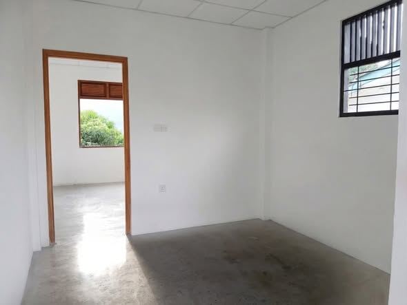 Ladies Only Sharing Room Available – Attidiya, Dehiwala -  in , 